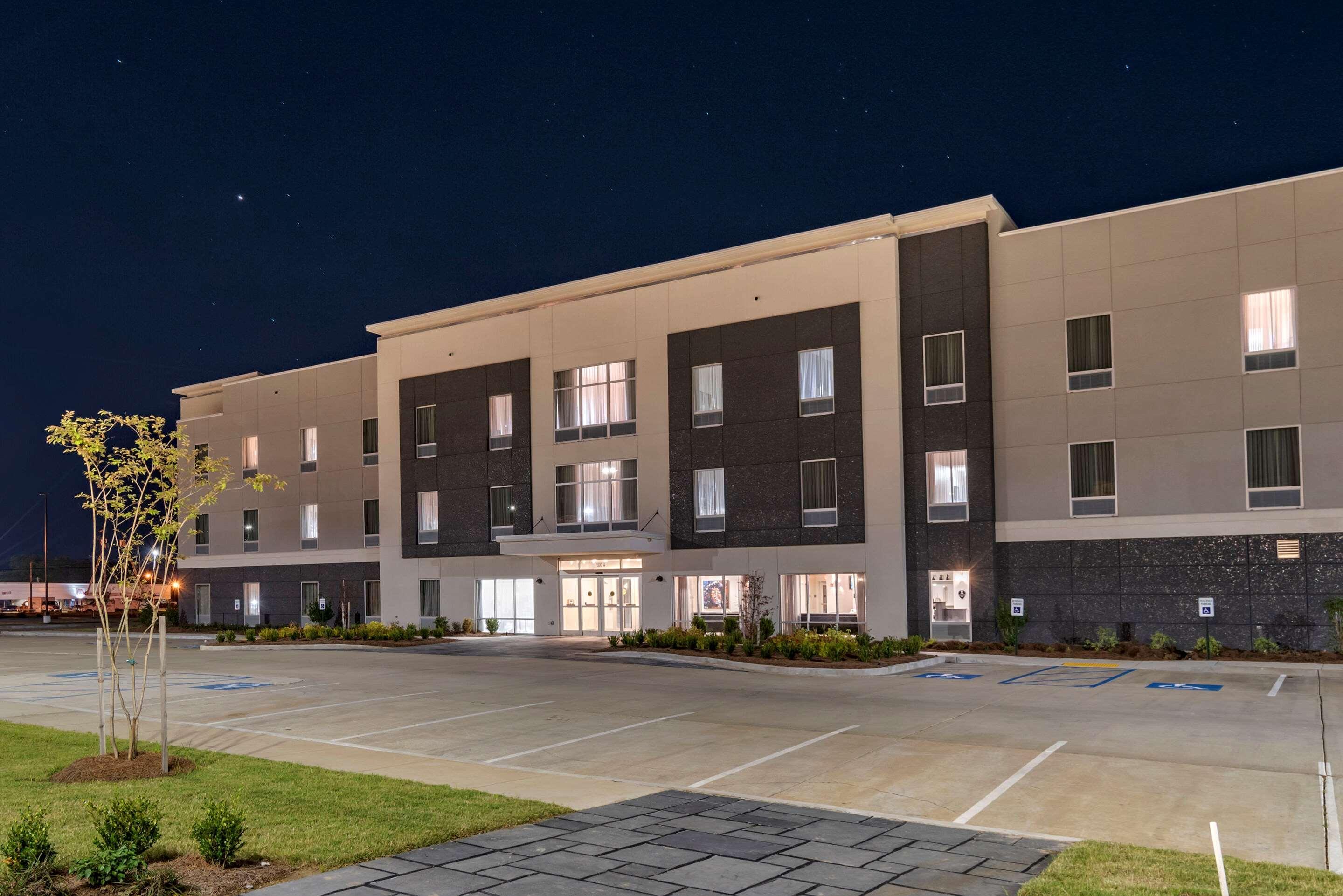 Lyric Hotel West End, Ascend Hotel Collection Cleveland Exterior photo